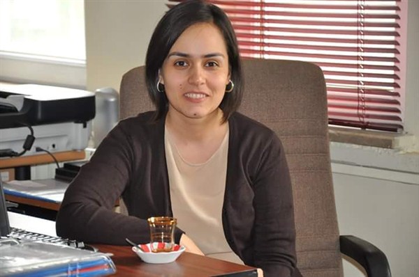 Genç Hemşire Toprağa Verildi