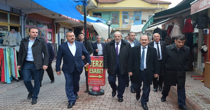 Uslu Alaca’da Esnaf Gezdi