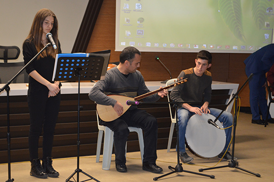 Altı Nokta Aşık Veysel’i Andı