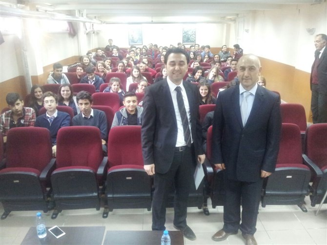 ‘Kötü Alışkanlıklar Sevgi Yoksunluğundan Kaynaklanıyor’