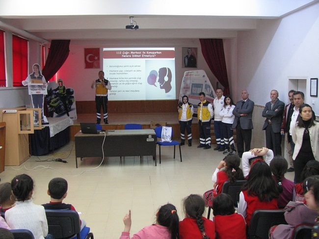 Bekir Aksoy’da ‘Minik 112’ tanıtımı