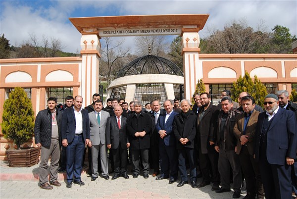 Kavuncu: KYK’lar “MEKTEP”e Dönüşüyor