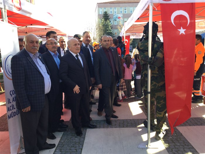 İl Genel Meclisi AFAD tanıtım çadırını gezdi