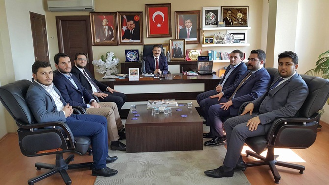‘1.7 Milyon AK Partili Genç Var’
