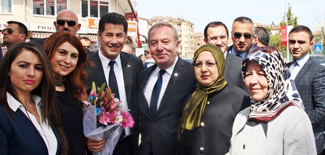 Sinan Oğan Çorum’da