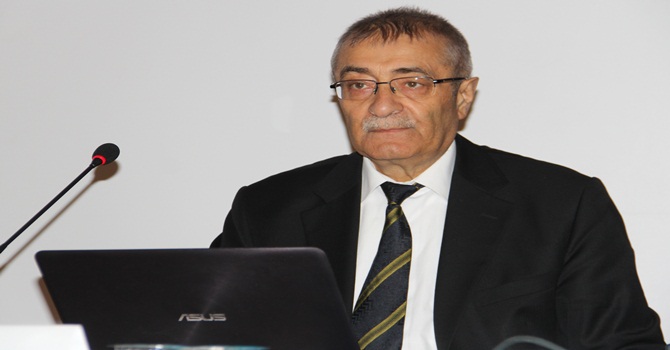 ‘ Yeni Anayasa İle Sorunlar Çözülecek’