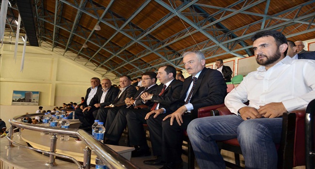 Üniversitelerarası Güreş Şampiyonası Yapıldı