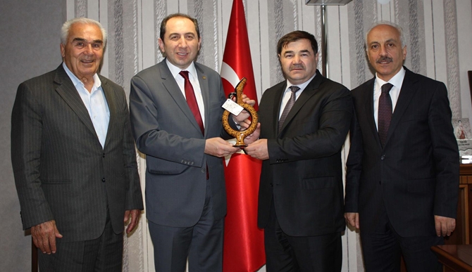 ‘Çorum Güreş Sporuna Hizmet Eden Bir İlimizdir’