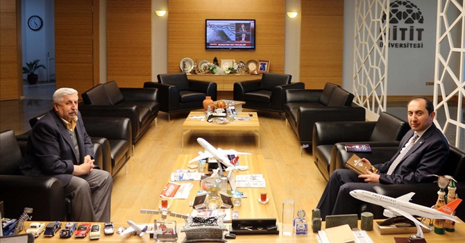 Eğitimci-Yazar Ethem Erkoç’tan Rektöre Ziyaret
