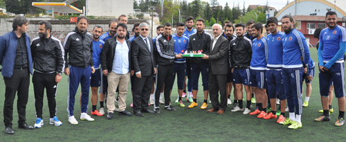 Buharalı Kadınlardan Anlamlı Hediye