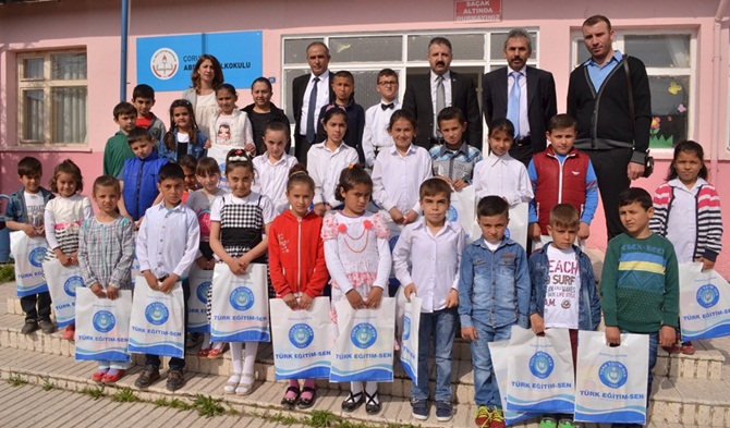 Türk Eğitim-Sen, 23 Nisan’da Abdalata Köyü’nde