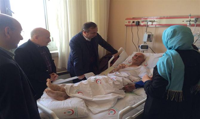 Ceylan, Hastaların Hayır Duasını Aldı
