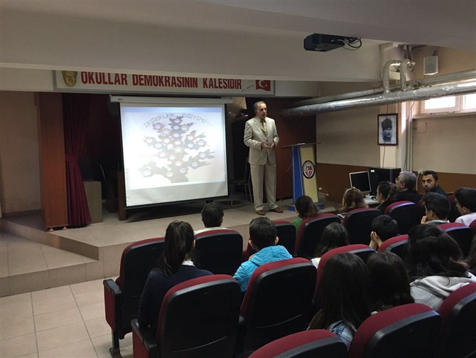 Öğrencilere, Bilgi ve Bilgelik Anlatıldı