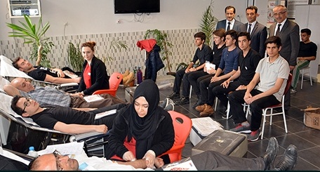 Çorum Anadolu Lisesi Kan Verdi