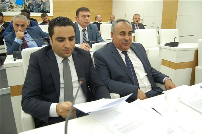 Mecliste Soğuk Rüzgar Esiyor!