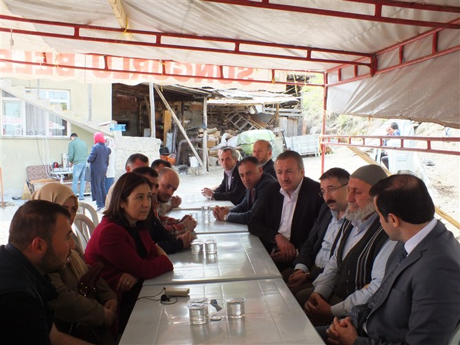 Ceritoğlu ve Bekiroğlu’ndan Karaman Ailesine Taziye