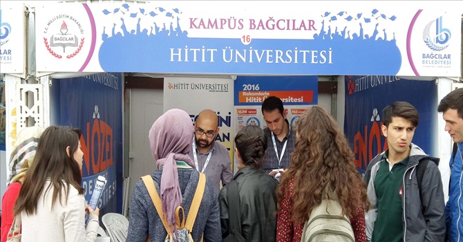 Hitit Üniversitesi Eğitim Fuarında