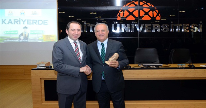 Öğrencilere Kariyer Basamakları Anlatıldı