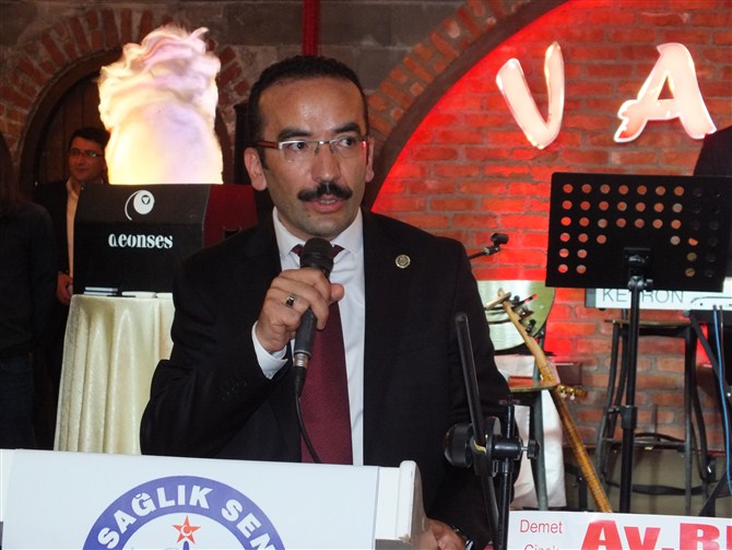 “Sağlık Çalışanları Devletin Sıcak ve Şefkatli Elidir”