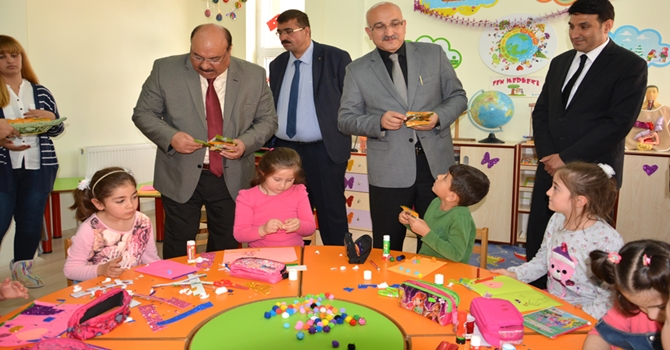 Okullarda “Kuru Üzüm Dağıtım Programı” Başladı