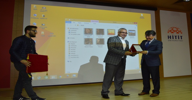 ‘İnsan Kendisiyle Barışık Olmalı’