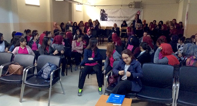 TÜGVA Öğrencilerle Söyleşi Yaptı