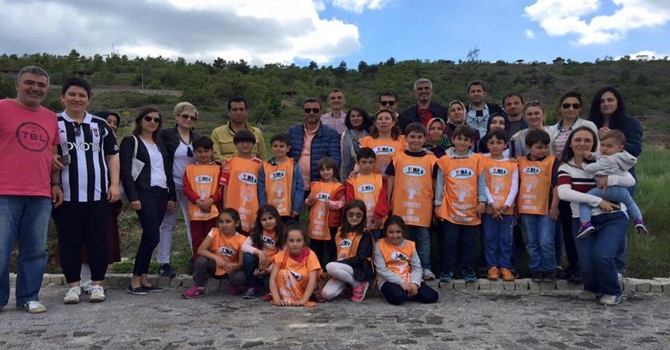 Öğrencilerden Tema ve Anneler Günü Etkinliği