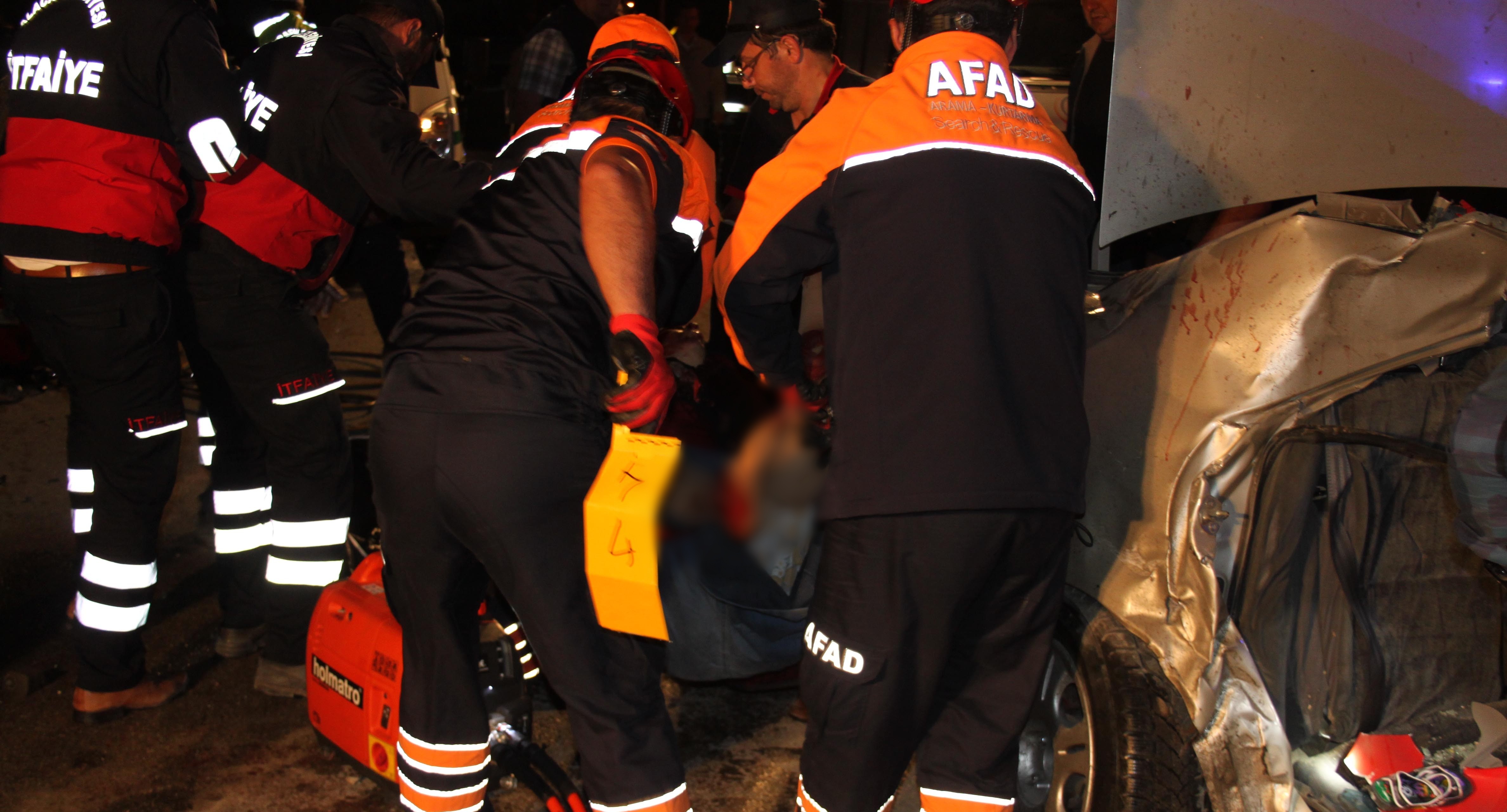 Cenazeye Gelirken, Hayatlarını Kaybettiler: 6 Ölü