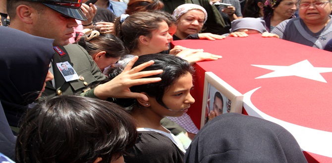 Evlada Son Bakış, Babaya Son Dokunuş