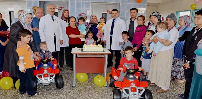 Çocuklar Ameliyata Arabayla Gidecek