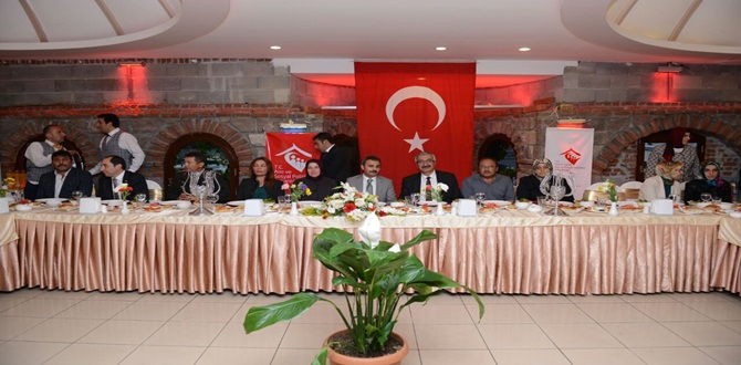 Protokol, Şehit Aileleri ve Gazilerle İftar Yaptı