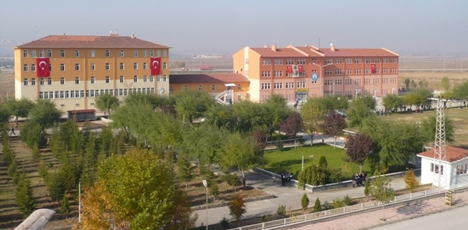 Fen Lisesi Mezunları İftarda Buluşuyor