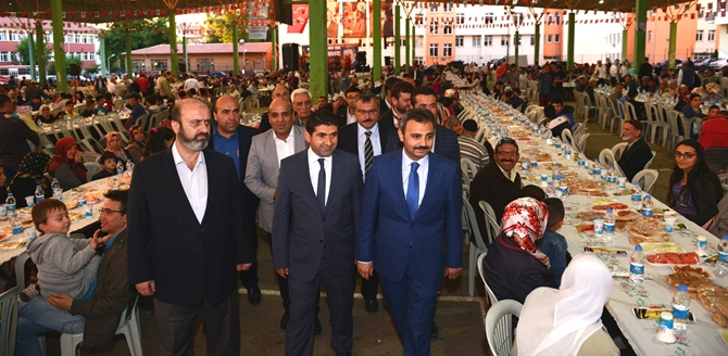 Mimar Sinan’da 5 Bin Kişilik İftar