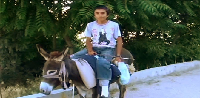 Eşekle Şehirlerarası Yolculuk Yaptı