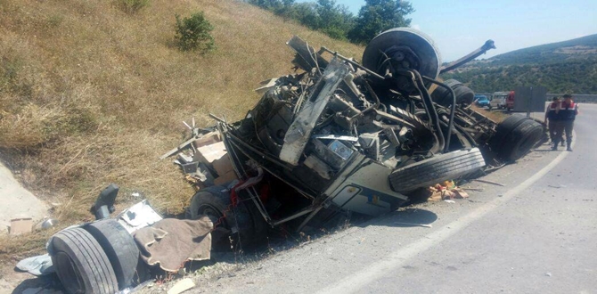Çorum’da Trafik Kazası: 1 Ölü, 1 Yaralı