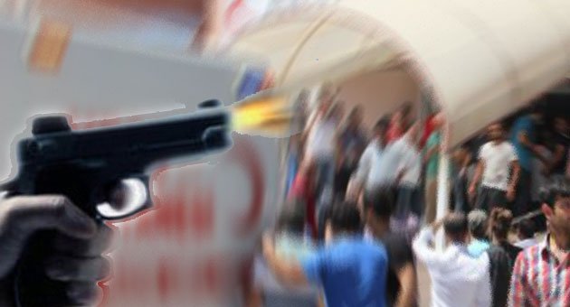 Bayramda Silahlar Çekildi