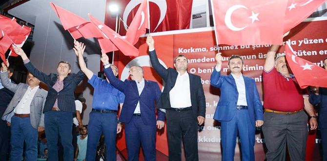 Çorum Esnafından ‘Demokrasi’ye Destek