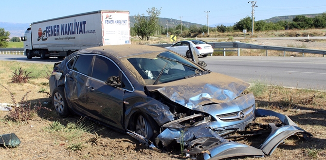Çorum’da Trafik Kazası: 3 Yaralı