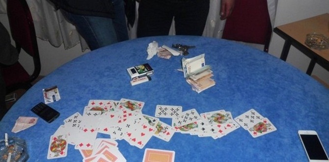 Kahvehaneye Kumar Baskını