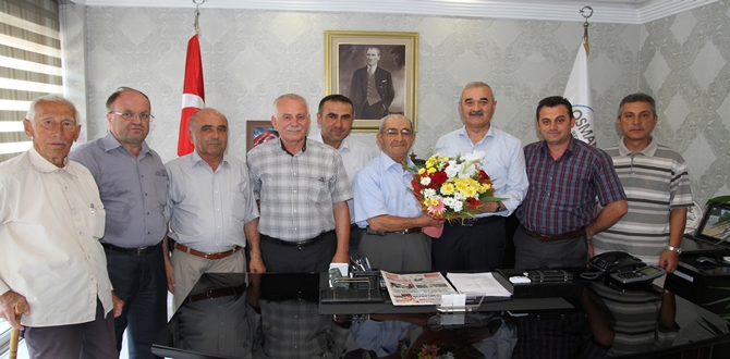 Başkan Karataş’a Asfalt Teşekkürü