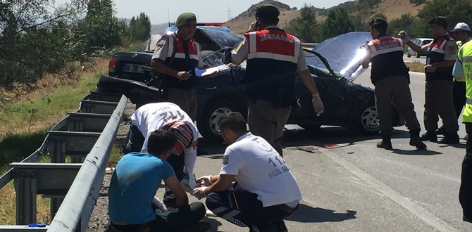 Çorum’da Feci Kaza: 2 Ölü, 2 Yaralı