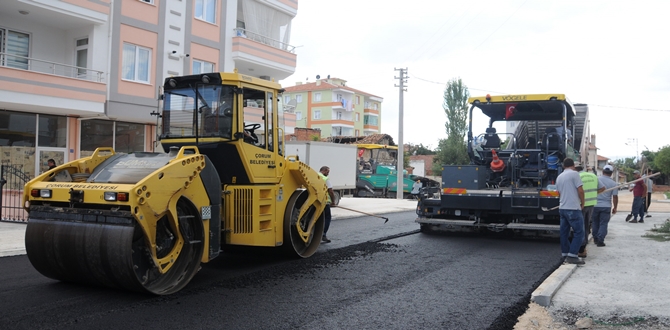 Akpınar Cadde Ve Sokaklara 1835 Ton Asfalt