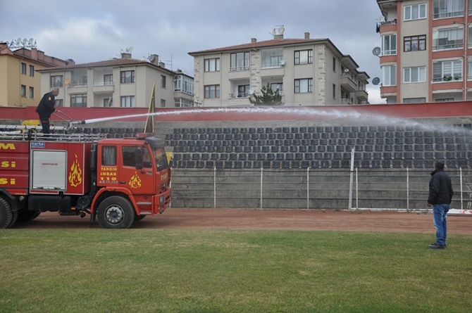 Stad Hazırlanıyor, Bayraklar Tamam