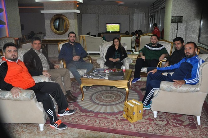 Vanspor Yöneticilerden Belediyespor’a Ziyaret