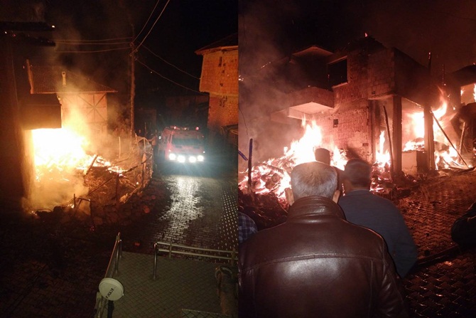 Çıkan Yangında Evsiz Kaldılar