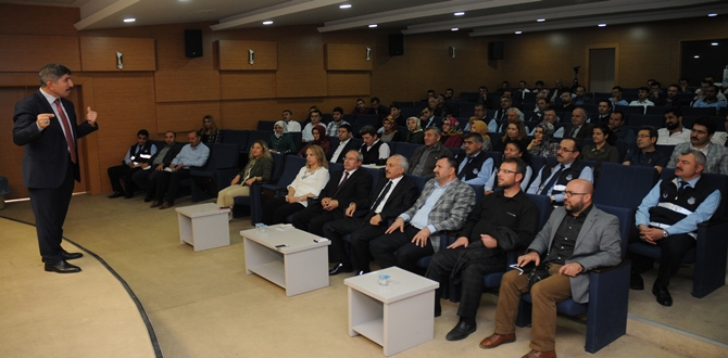 Belediye Çalışanlarına Eğitim Semineri