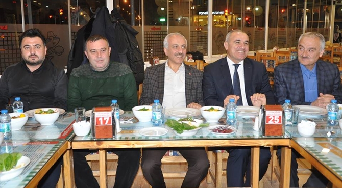 Karaoğlan’dan, Futbolculara Balık Ziyafeti