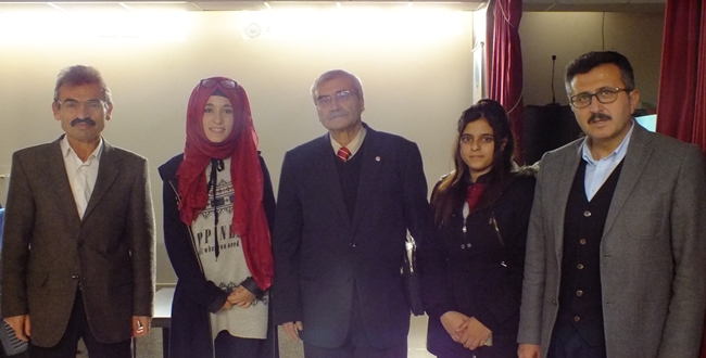 İHL’de Sezai Karakoç Şiir Dinletisi