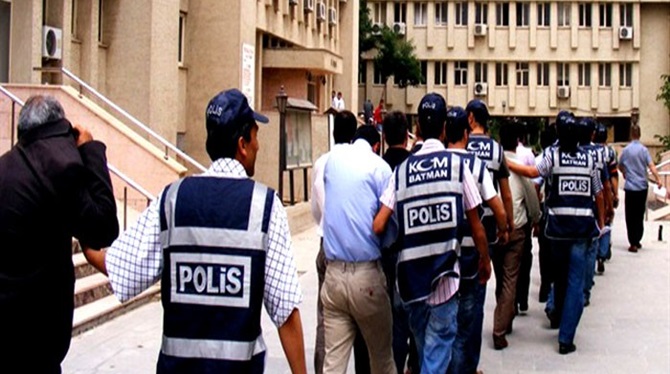 Çorum Dahil FETÖ’den 23 Kişi Gözaltında