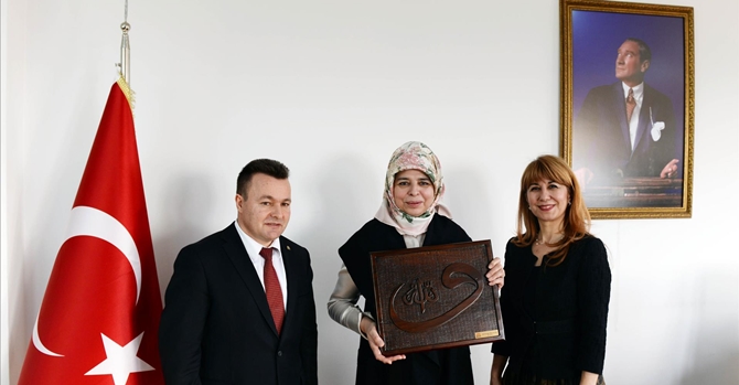 Bayan Kurtulmuş’tan Hitit’e Ziyaret